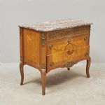 1569 6271 CHEST OF DRAWERS